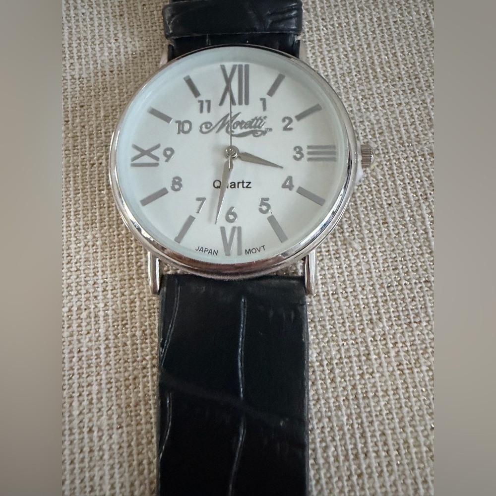 Moretti Silver Dial Quartz Watch - Works I just installed a new battery!